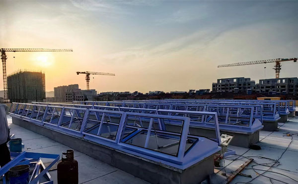 消防长城区排烟窗工作原理