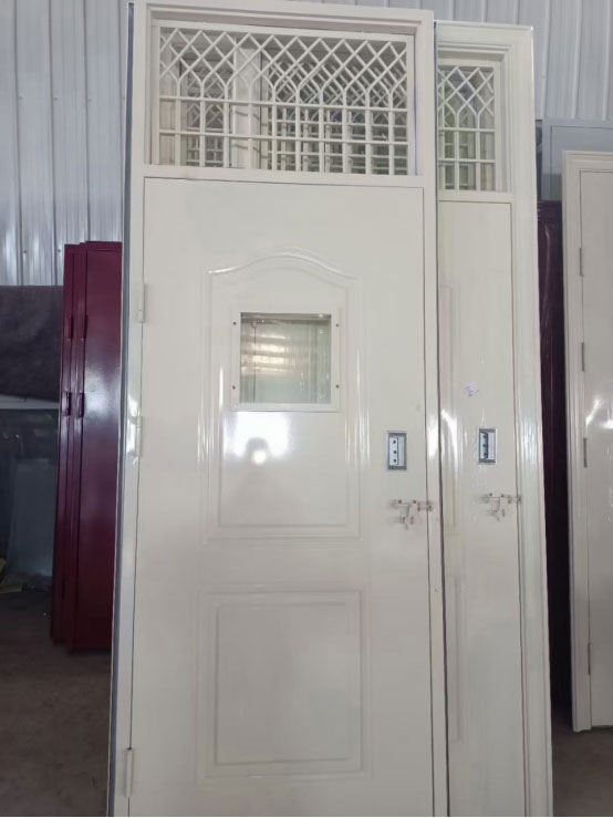 长城区学校教室门 长城区学校教室门