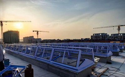 消防长城区排烟窗开启角度